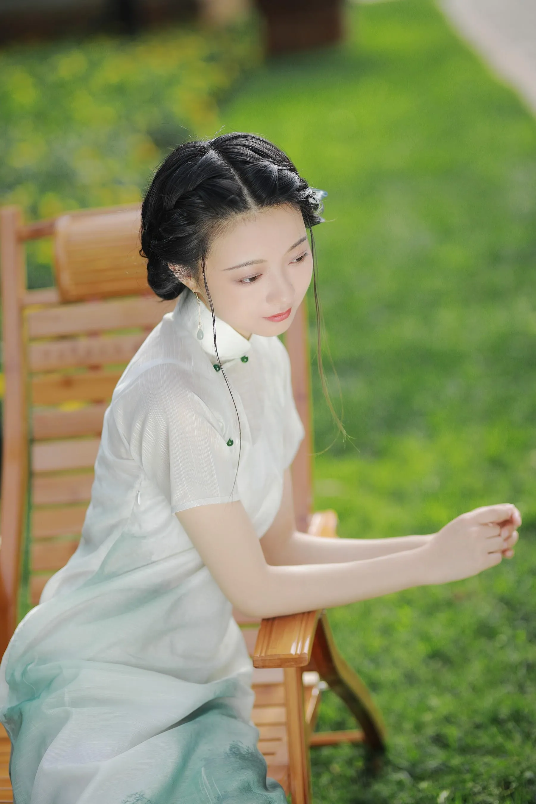 [YITUYU艺图语]2022.09.07 凉风有信 YunFleur [33P]插图